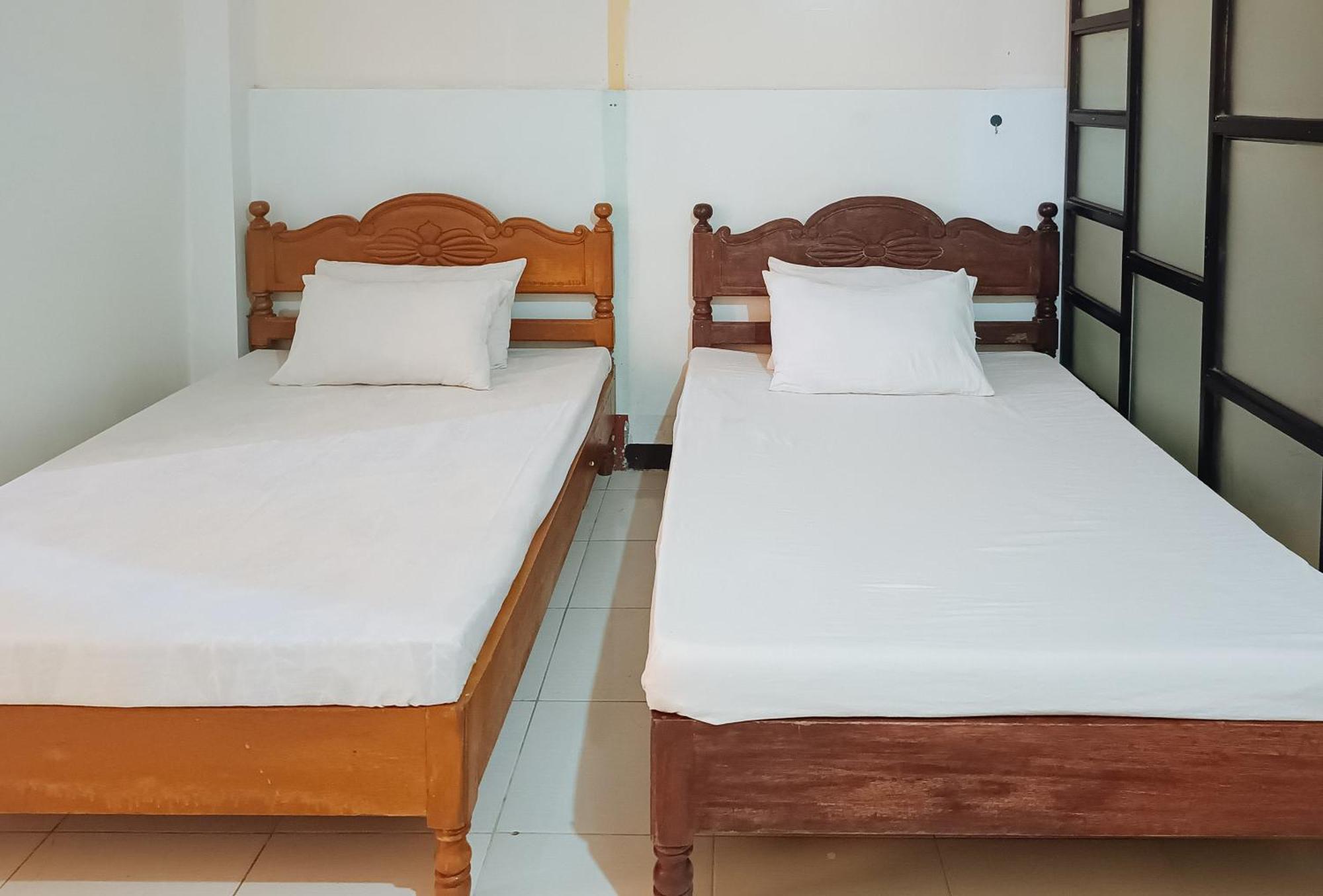 Reddoorz @ Grand Valley Hotel Junction Luna Cagayan Tagaytay City Екстериор снимка
